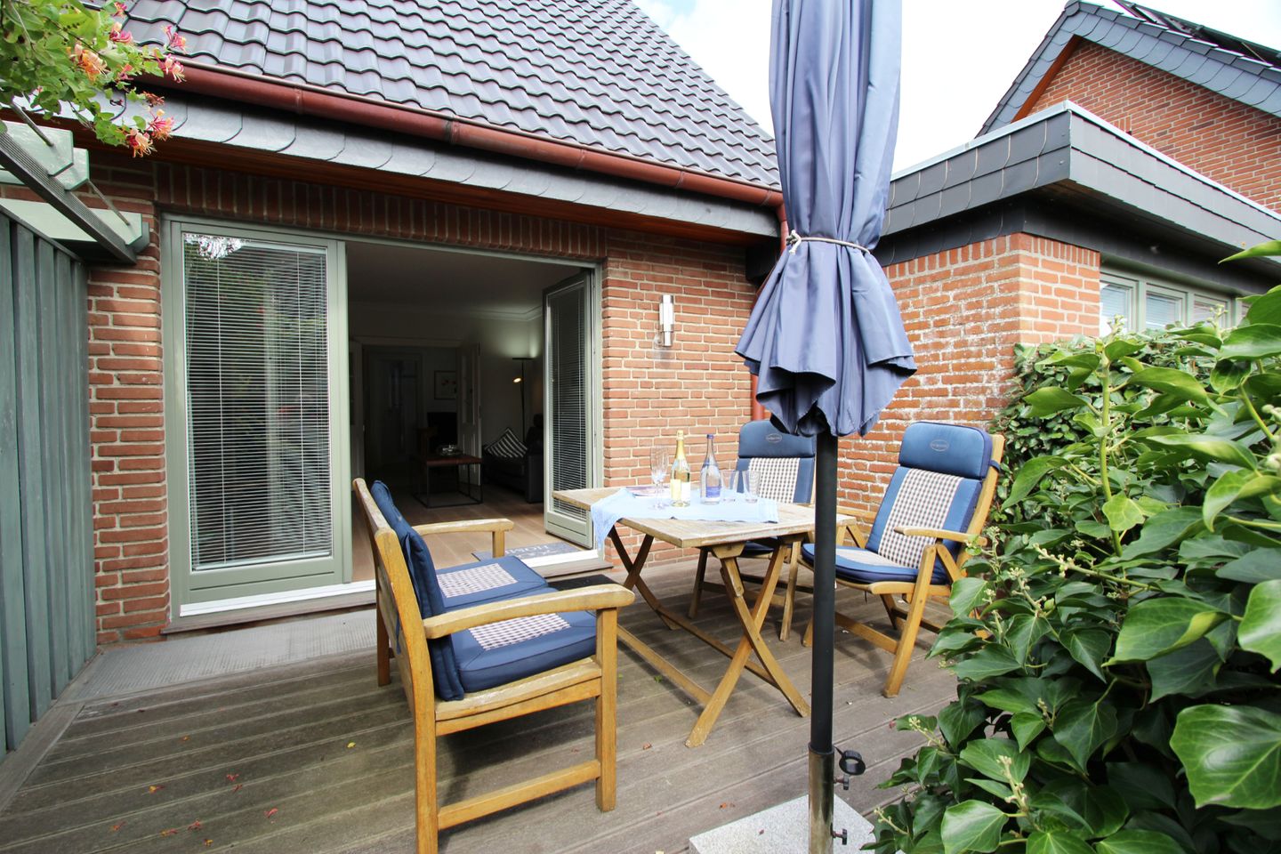 Südwind - Osterweg 51, App. 1 Wenningstedt - Terrasse