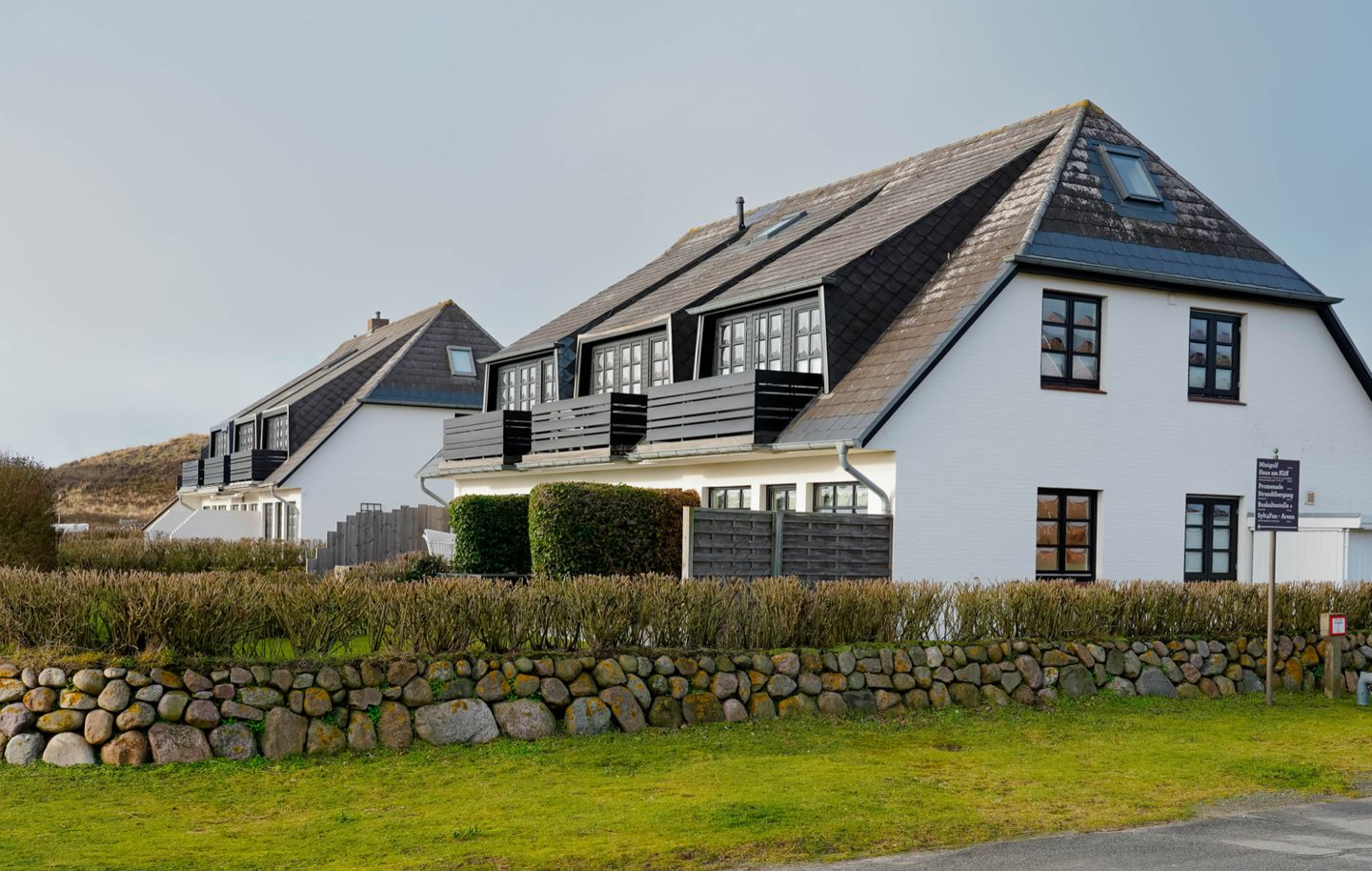 Haus Düneneck Wenningstedt - Hauptansicht