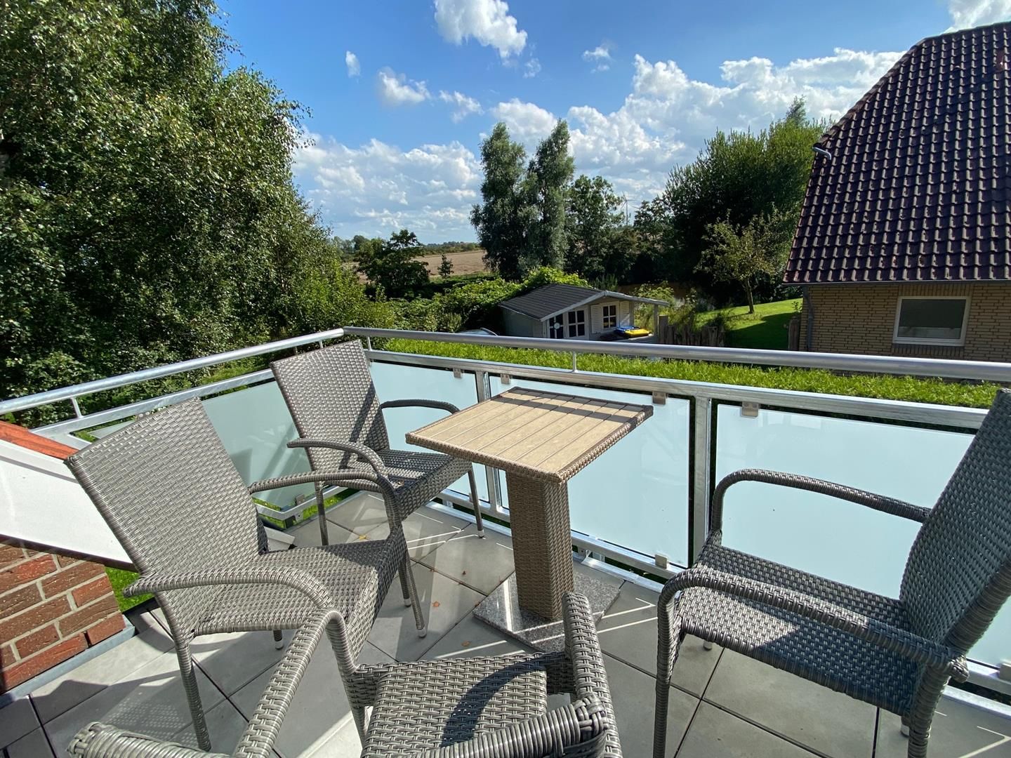  Ferienwohnung Am Harlebogen 10 Whg. 4 Carolinensiel - Terrasse