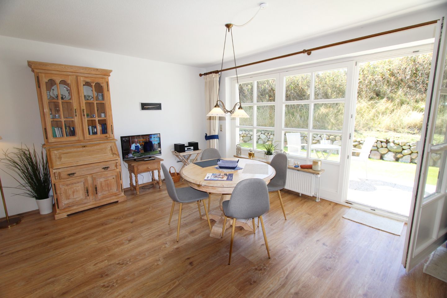 Dünenblick III - Dünenstr. 7, App. 2 Wenningstedt - Wohnzimmer