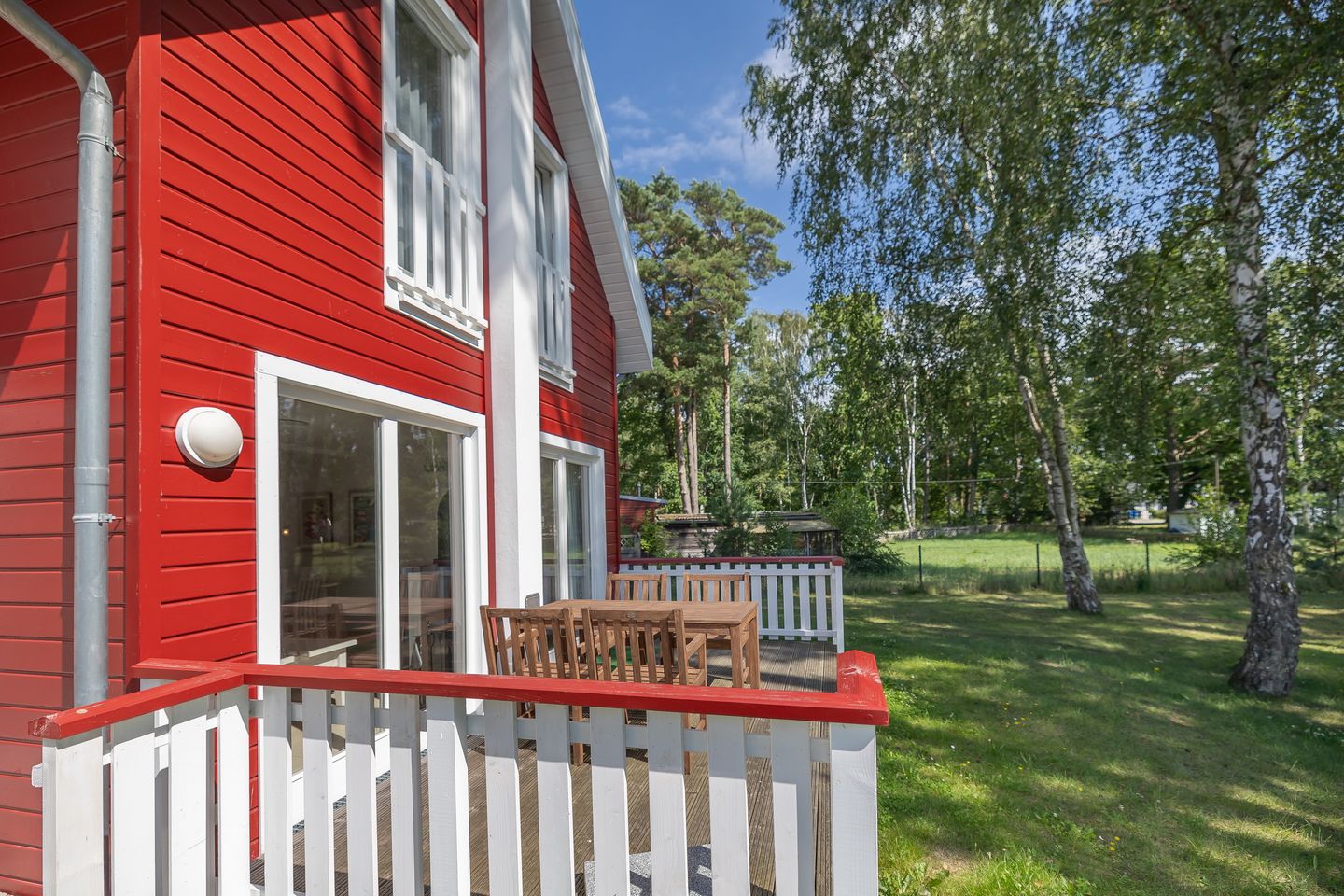 Ostseepark Rügen Ostseepark Rügen 25 Rügen - Offene Terrasse mit Grünfläche