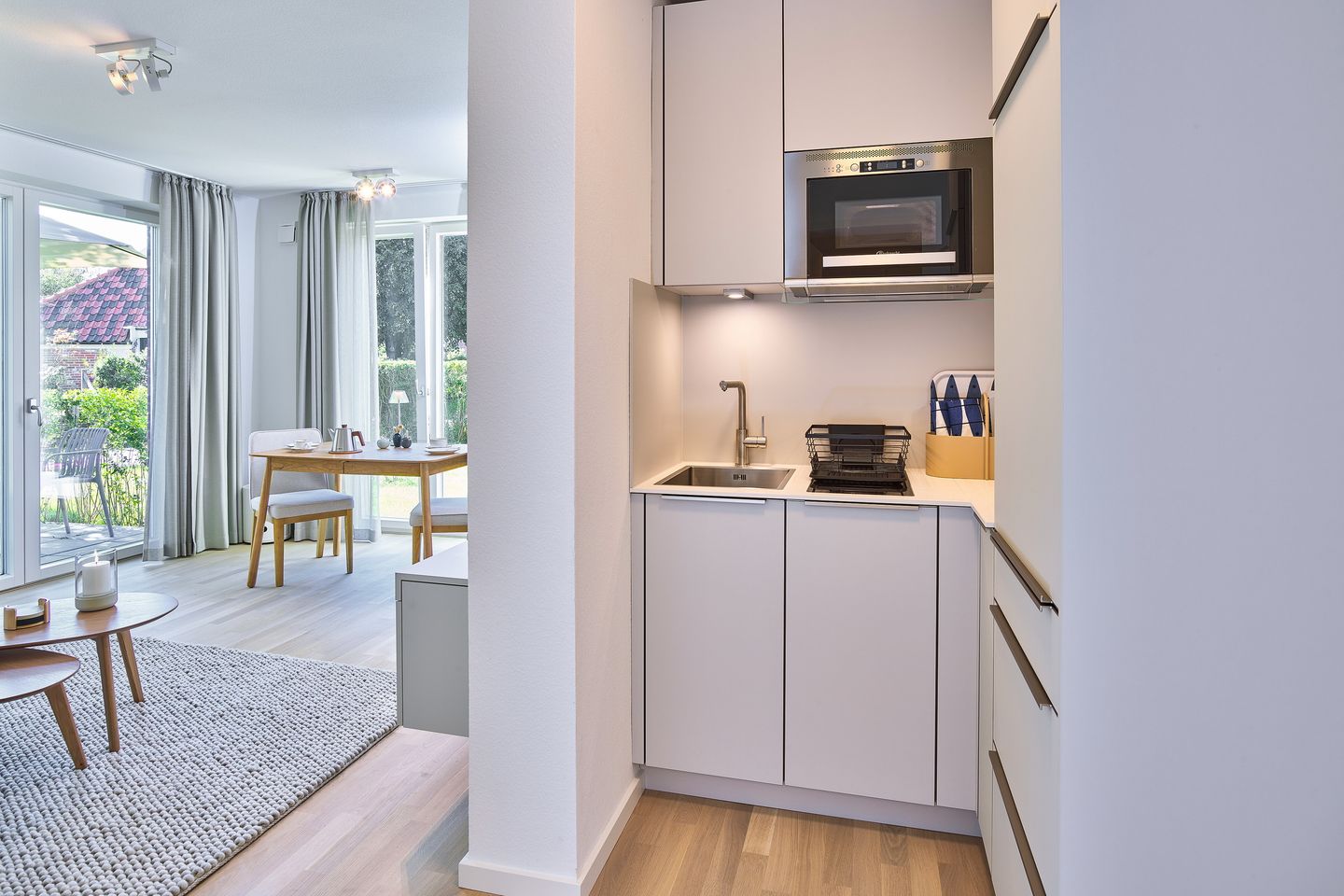 Lüttjeod Apartmentvilla Lüttjeod Apartmentvilla 04 Langeoog - Wohn-Essbereich mit Küchenzeile