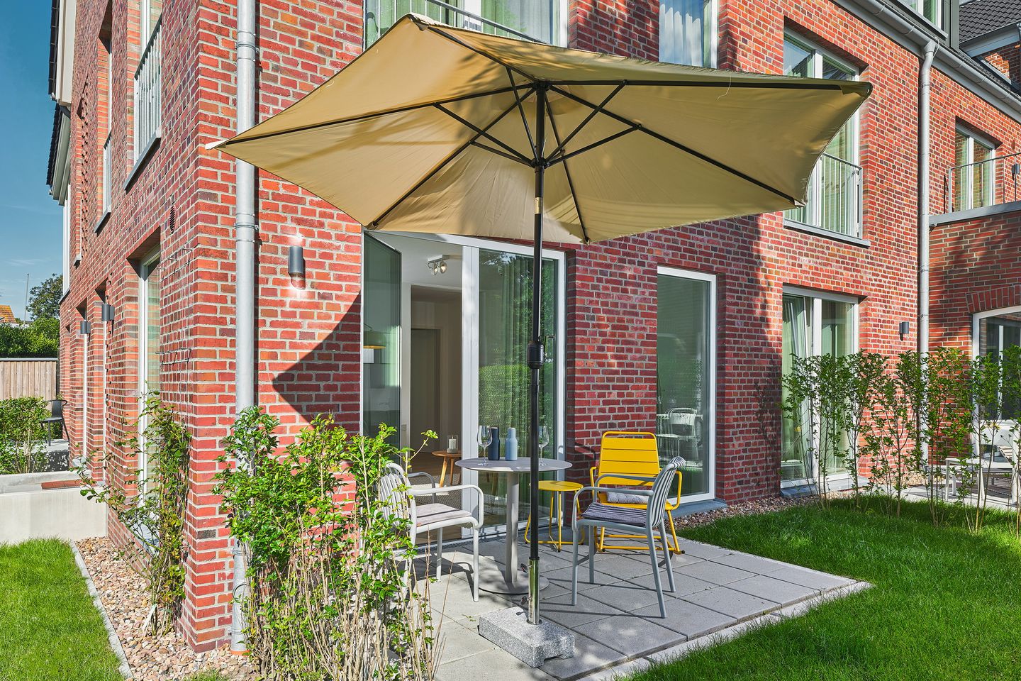Lüttjeod Apartmentvilla Lüttjeod Apartmentvilla 04 Langeoog - Terrasse mit Gartenmöbeln