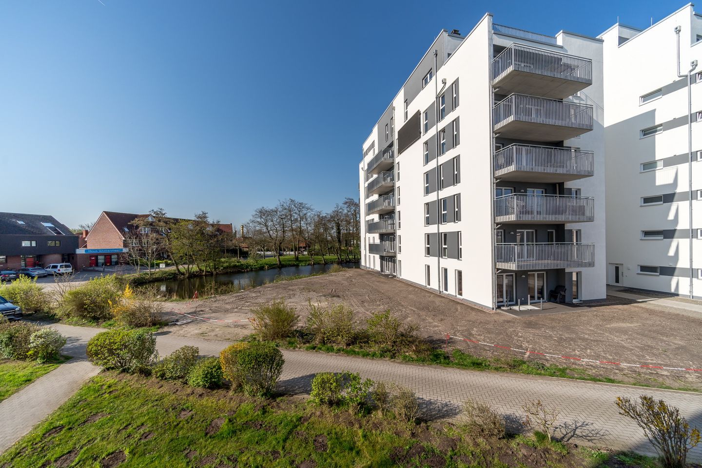 NordseeResort Friesland NordseeResort Friesland 51-3-S Schillig - Gebäude und Umgebung