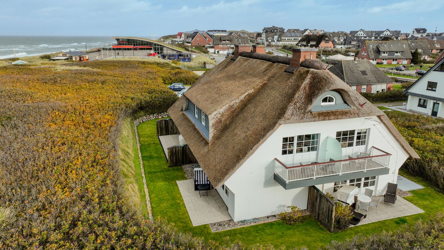 Dünenblick III - Dünenstr. 7, App. 2 Wenningstedt - Vogelperspektive