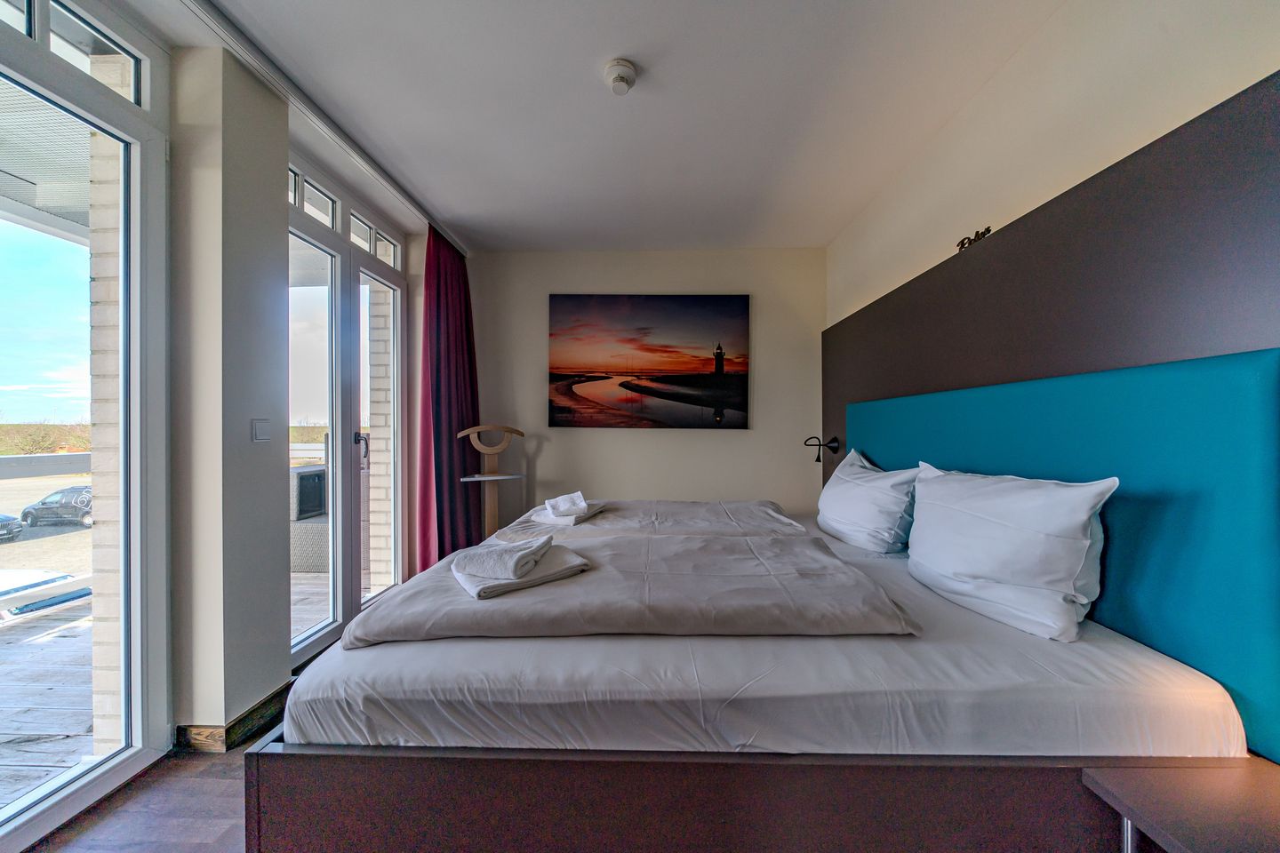 Resort Deichgraf Resort Deichgraf 27-08 Wremen - Schlafzimmer mit Doppelbett