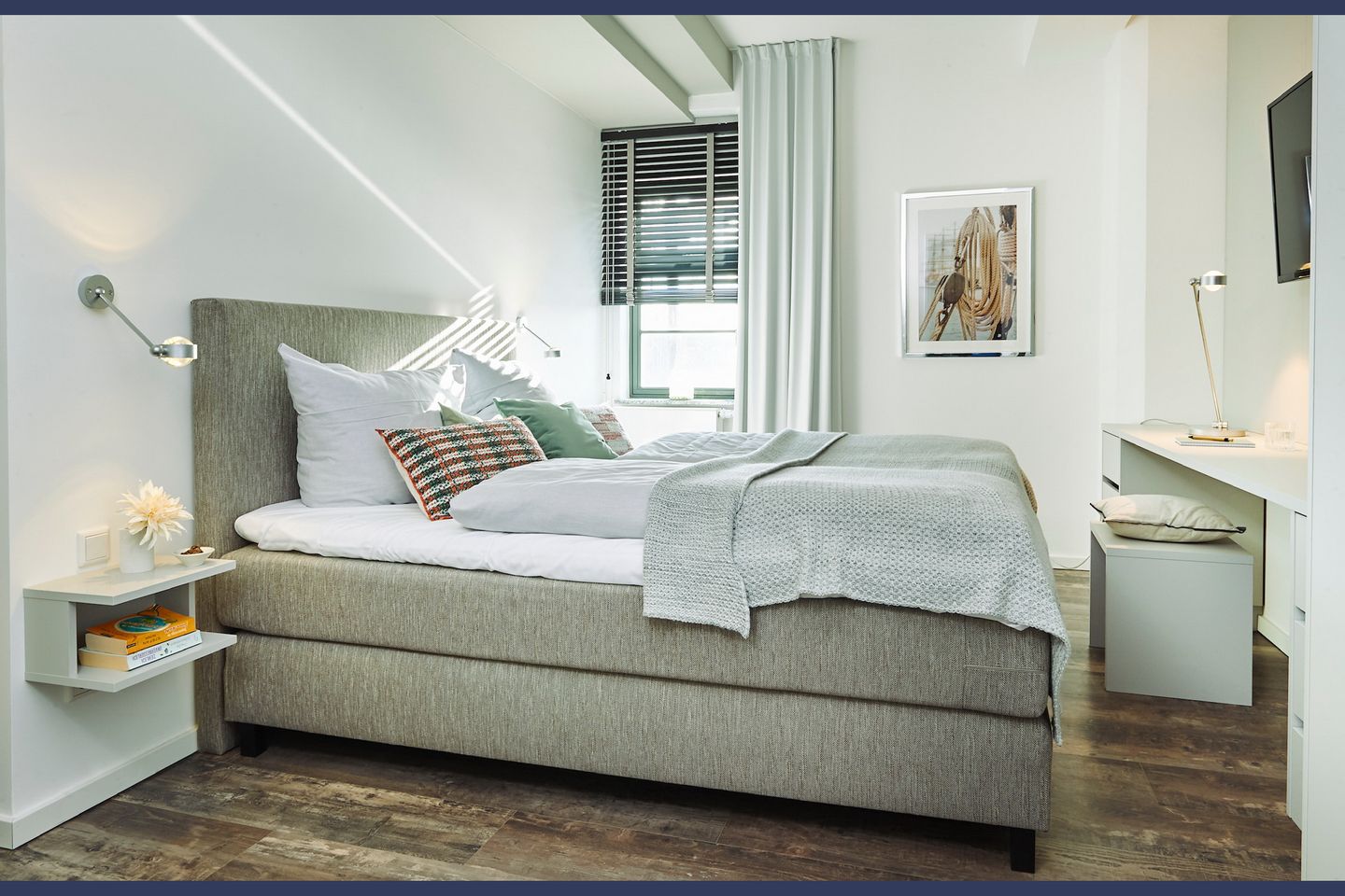 Ohlerich Speicher Ohlerich Speicher 3-18 Wismar - Schlafzimmer mit Doppelbett