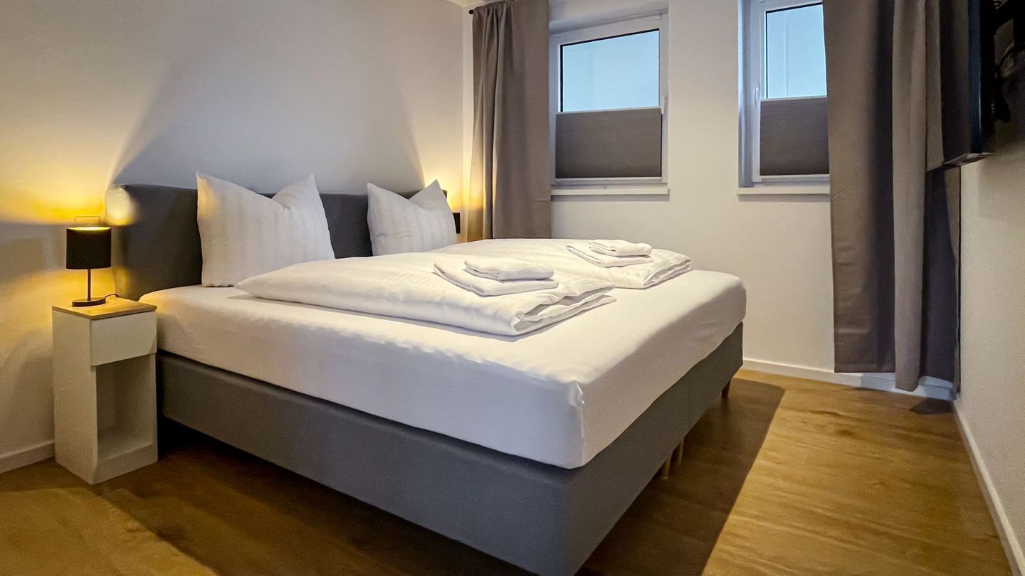 Gebirgsresort Ferienwohnung Schanzenblick Winterberg - Schlafzimmer