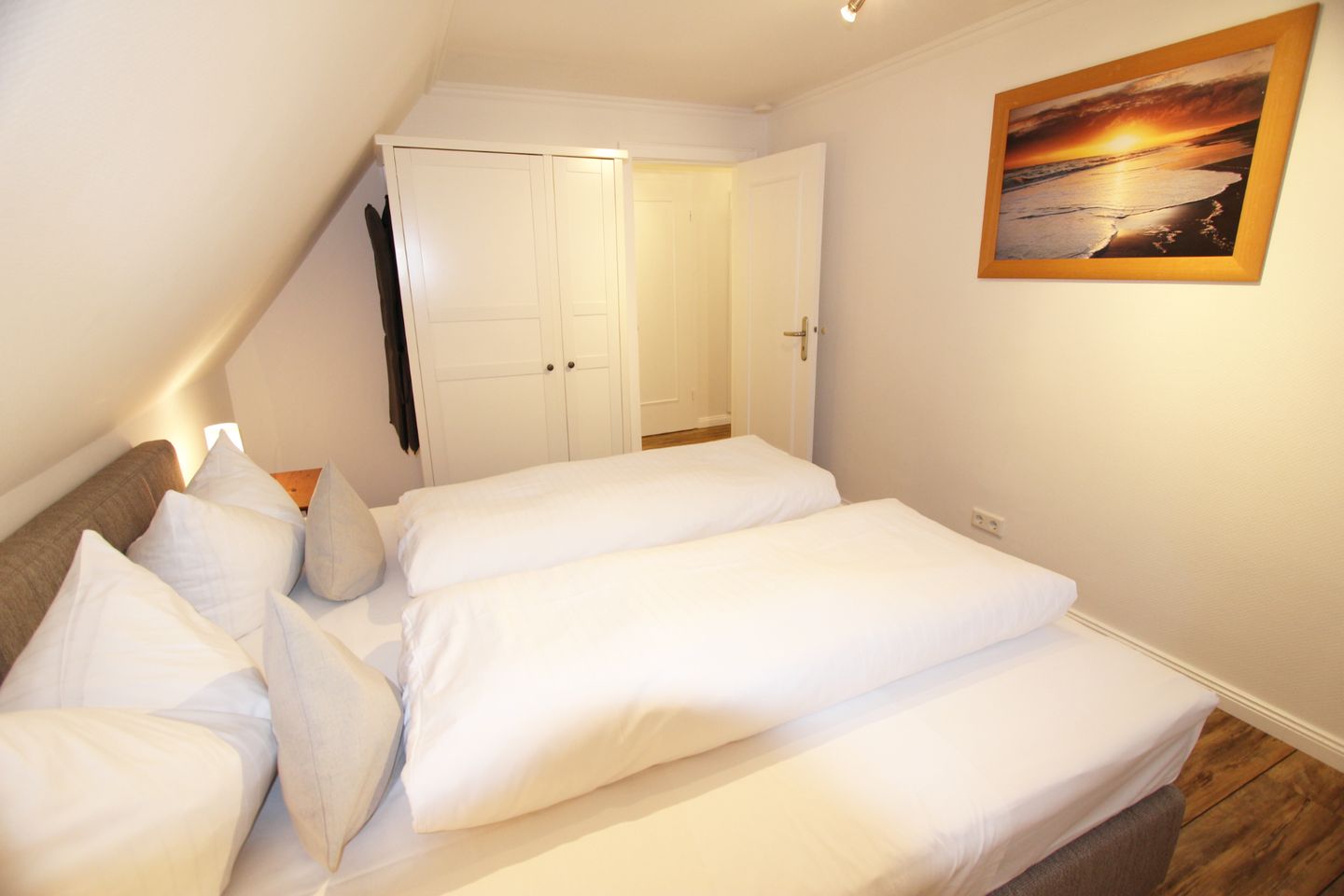 Westerheide 51, App. 2 Wenningstedt - Schlafzimmer