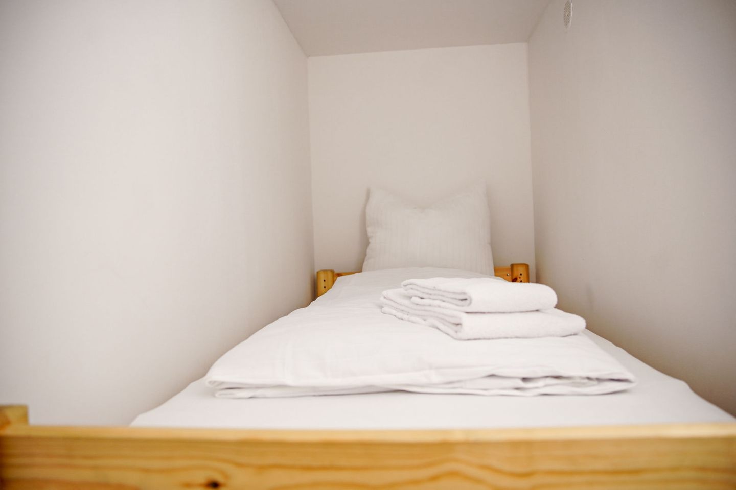  Ferienwohnung am See Winterberg-Niedersfeld - Schlafzimmer