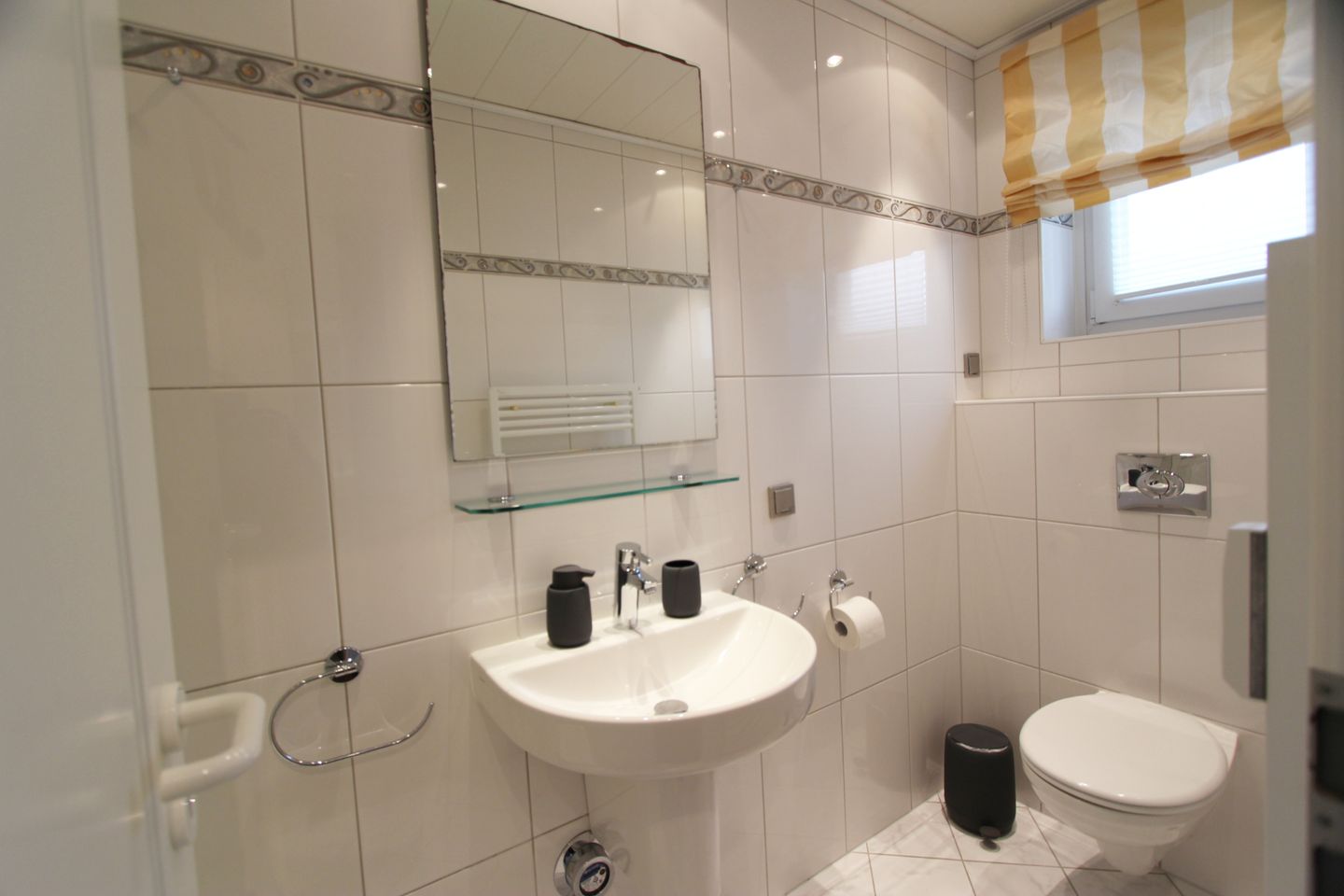 Nordseeblick II  - Dünenstr. 21, App. 2 Wenningstedt - Badezimmer