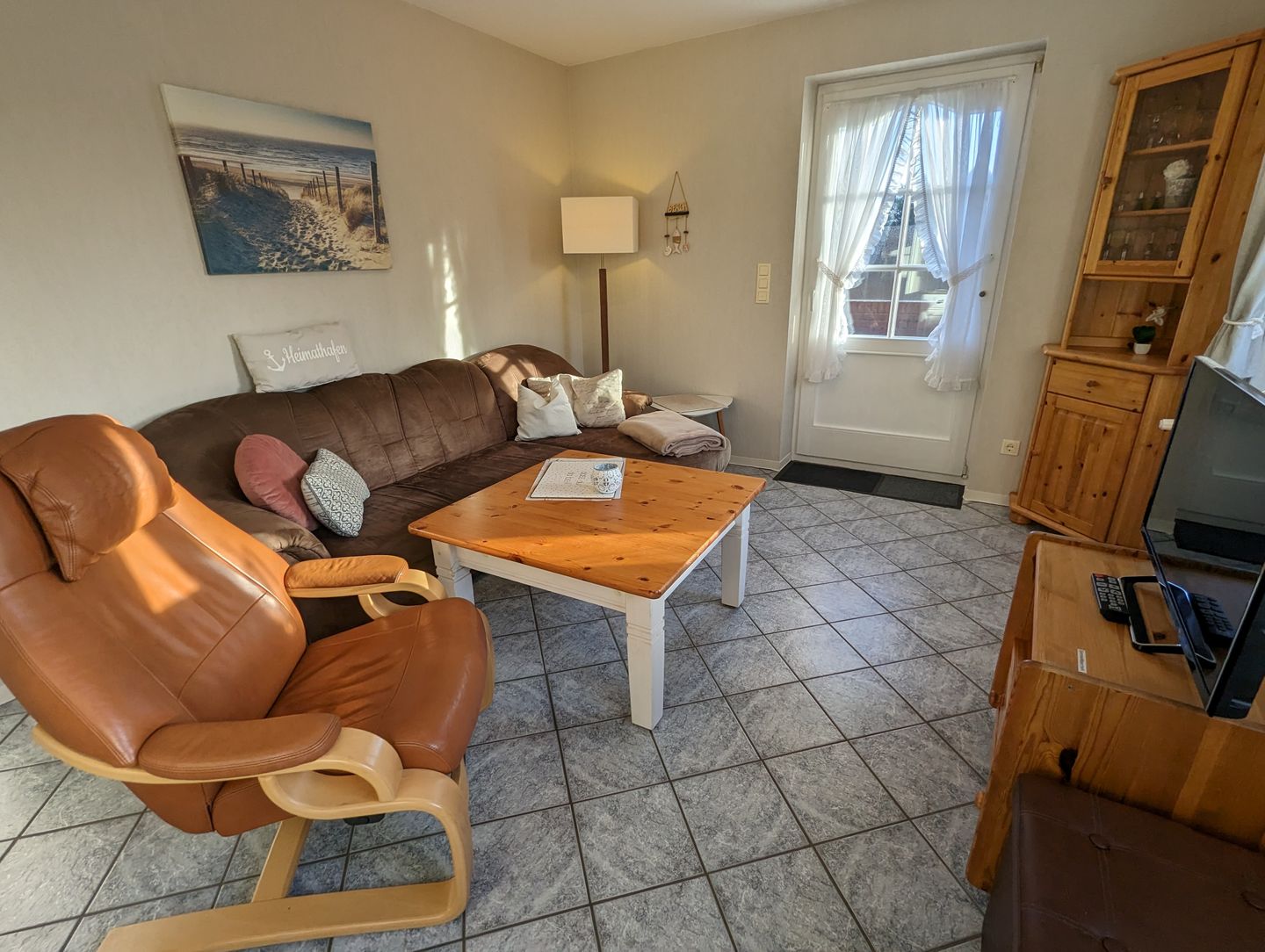 Haus Friesenglück Whg. Silbermöwe Alkersum - Wohnzimmer