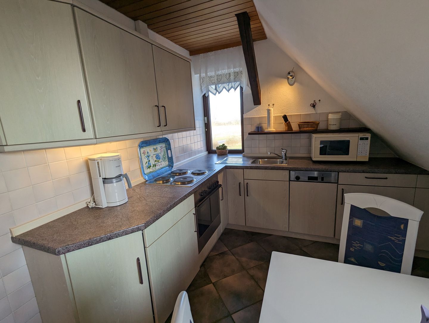 Haus Dorfschmiede Whg. Ankerplatz Alkersum - Küche / Küchenzeile