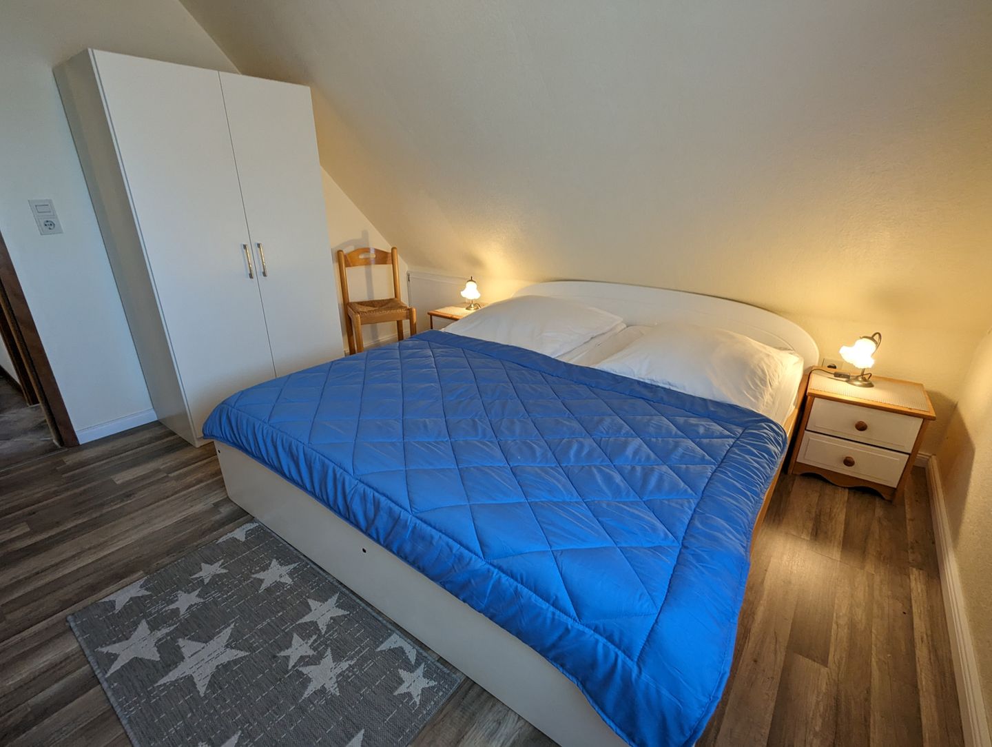 Haus Dorfschmiede Whg. Ankerplatz Alkersum - Schlafzimmer