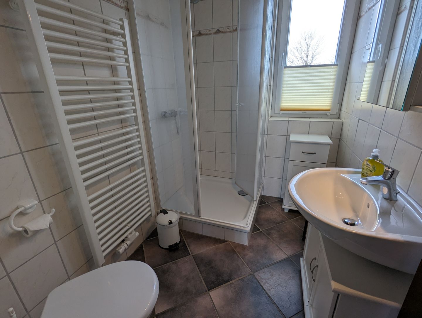 Haus Dorfschmiede Whg. Ankerplatz Alkersum - Badezimmer