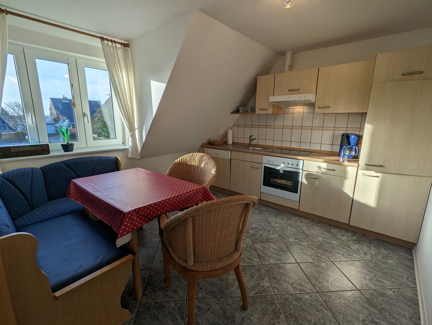 Haus Friesenglück Whg. Muschel Alkersum - Küche / Küchenzeile