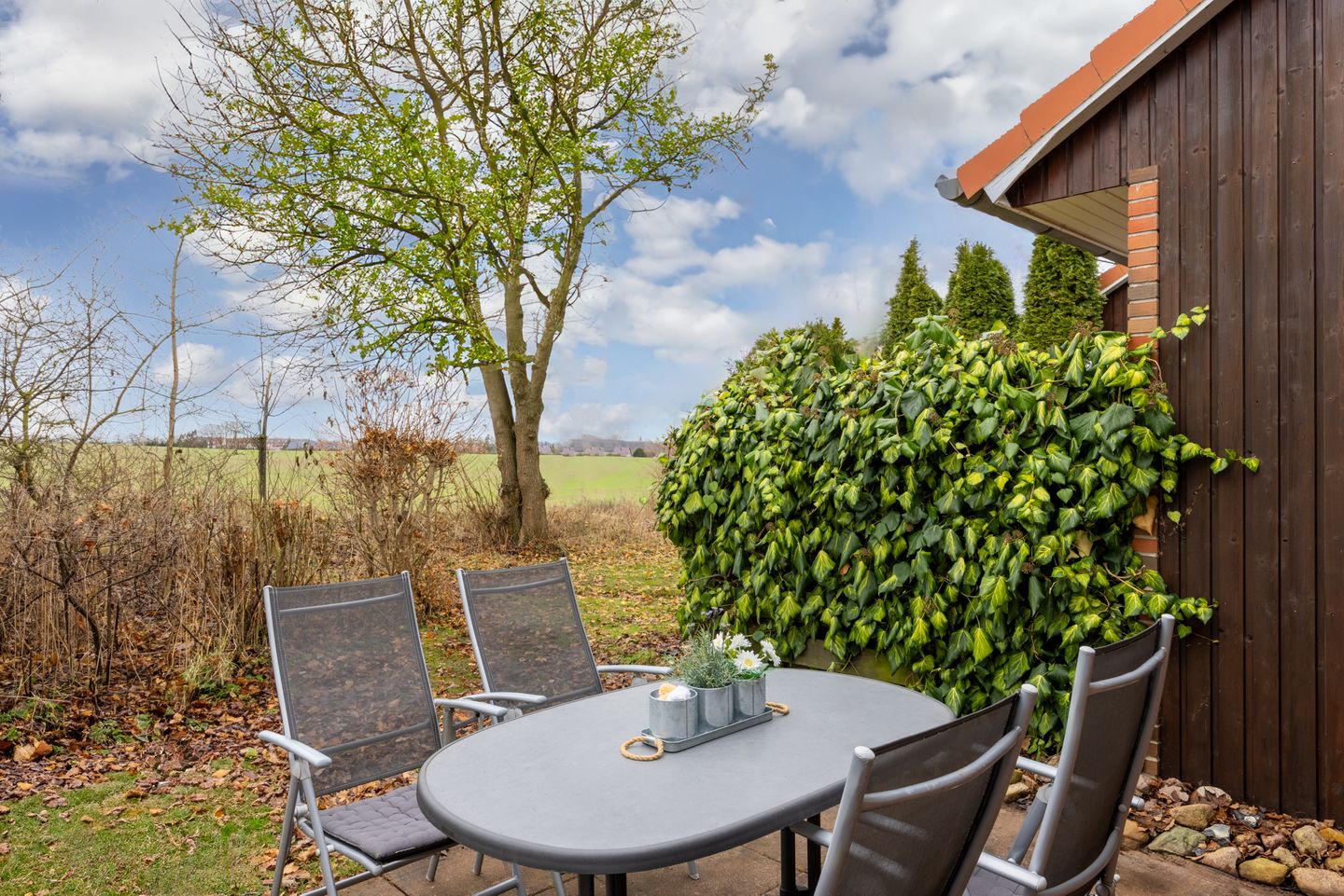 Urlauberdorf Urlauberdorf 33b Boltenhagen - Terrasse mit Gartenmöbel