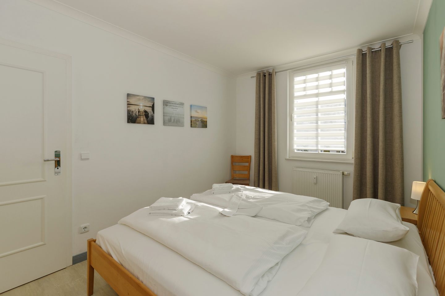 Apartment-Residenz Ostseestrand Apartment-Residenz Ostseestrand 21 Kühlungsborn - Schlafzimmer mit Doppelbett