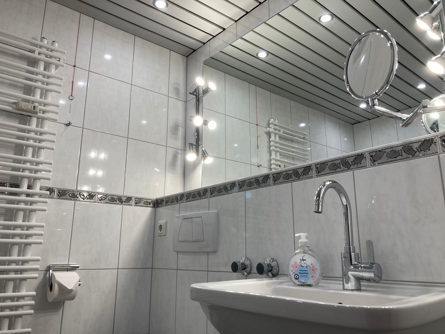 Berolina 118 - Morgensonne Dahme - Badezimmer