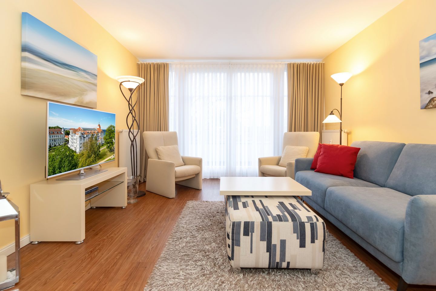 Meeresblick Meeresblick 205 Kühlungsborn - Wohn-Essbereich mit Couch