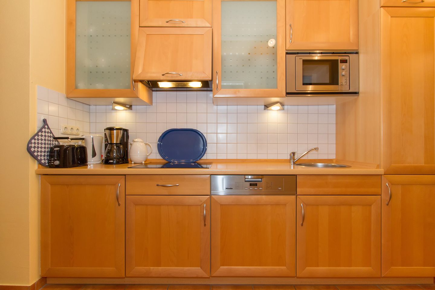 Meeresblick Meeresblick 205 Kühlungsborn - Wohn-Essbereich mit Küchenzeile