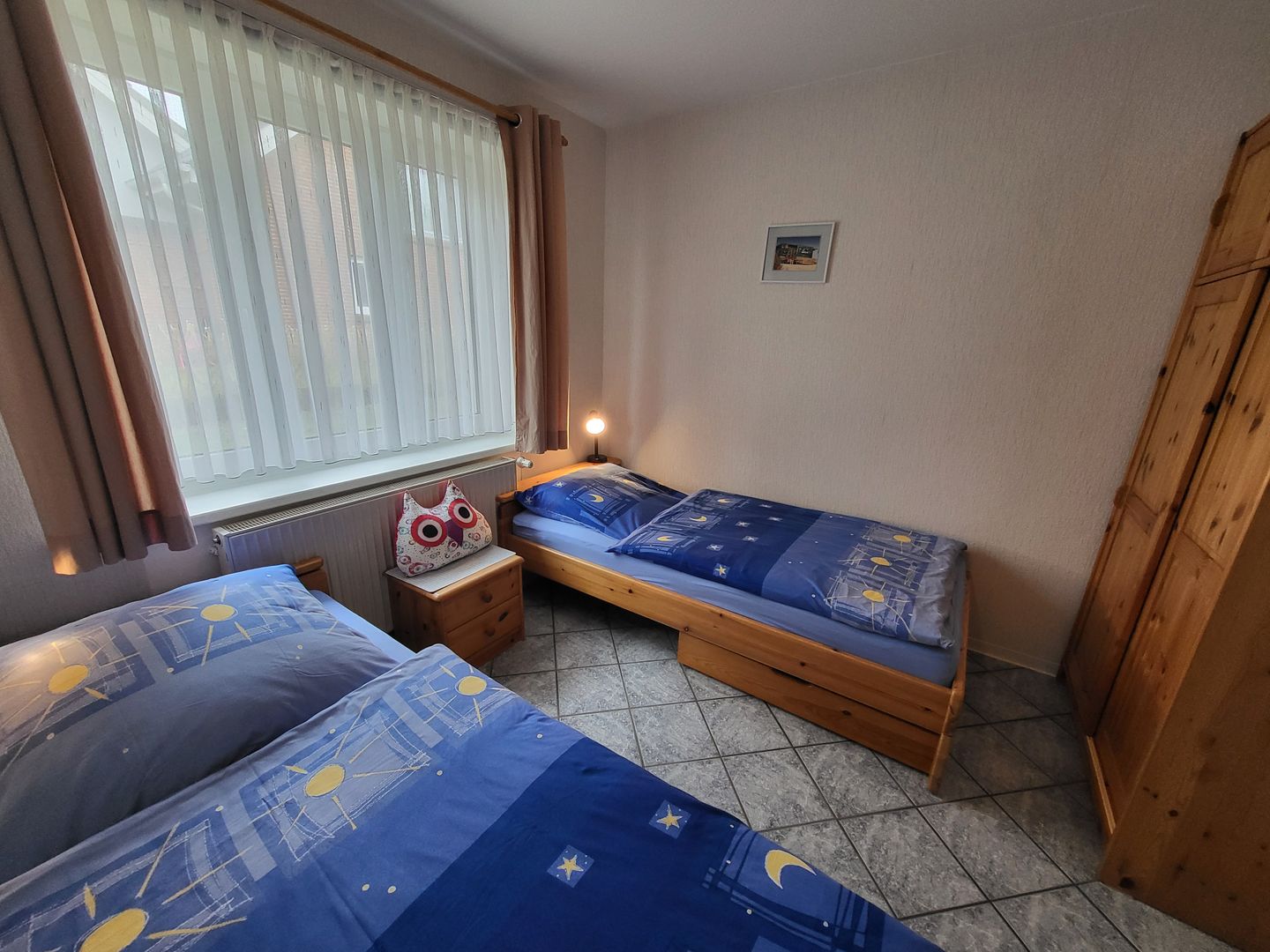 Haus Friesenglück Whg. Silbermöwe Alkersum - Schlafzimmer