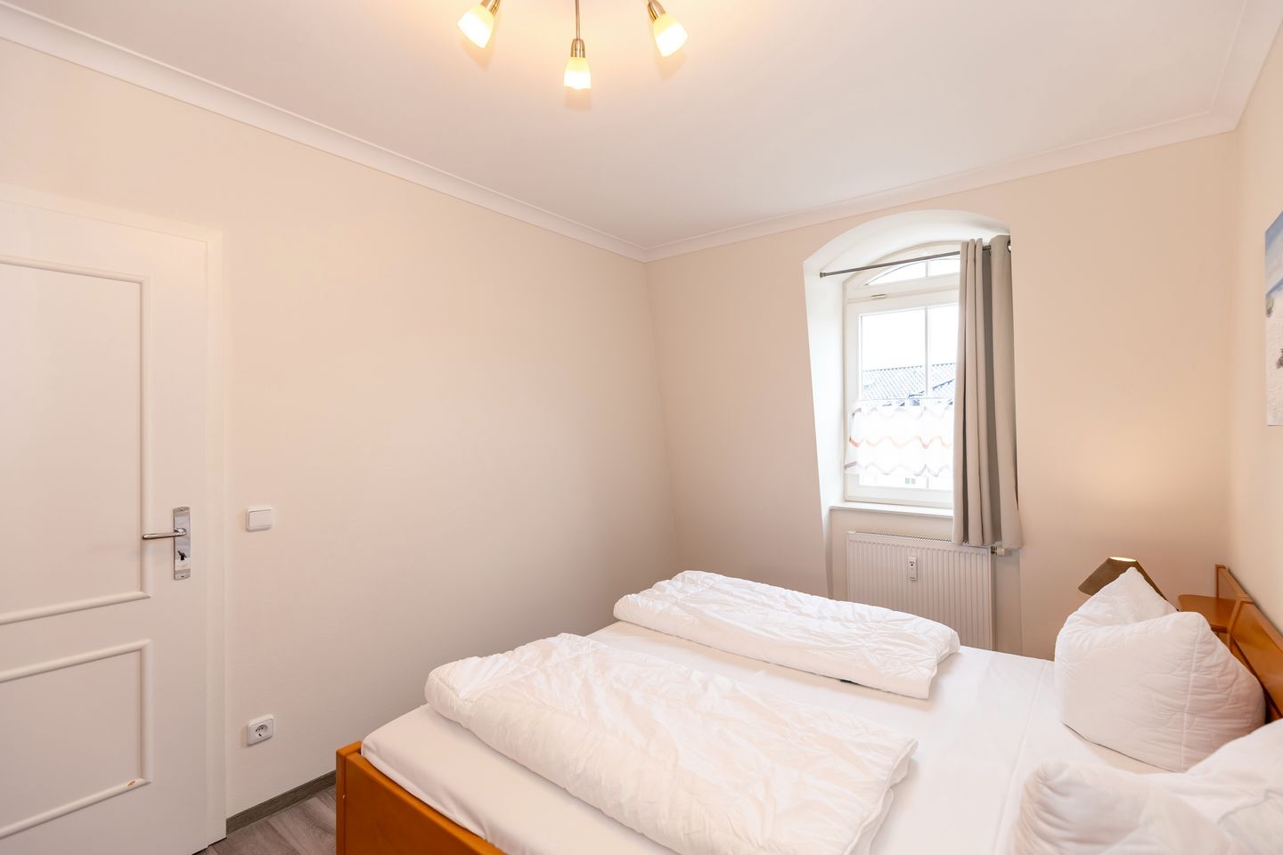 Apartment-Residenz Ostseestrand Apartment-Residenz Ostseestrand 35 Kühlungsborn - Schlafzimmer mit Doppelbett