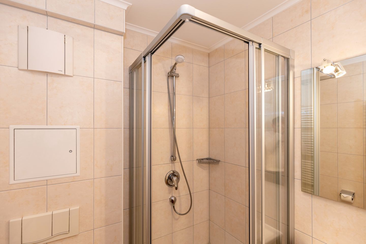 Apartment-Residenz Ostseestrand Apartment-Residenz Ostseestrand 35 Kühlungsborn - Badezimmer mit Dusche