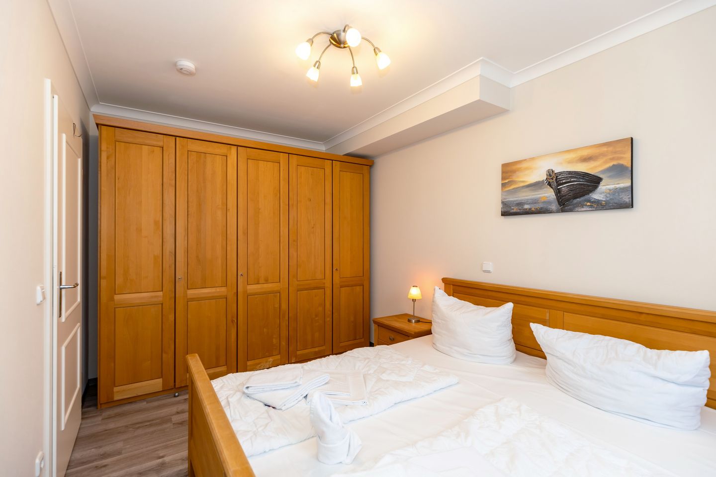 Apartment-Residenz Ostseestrand Apartment-Residenz Ostseestrand 36 Kühlungsborn - Schlafzimmer mit Doppelbett