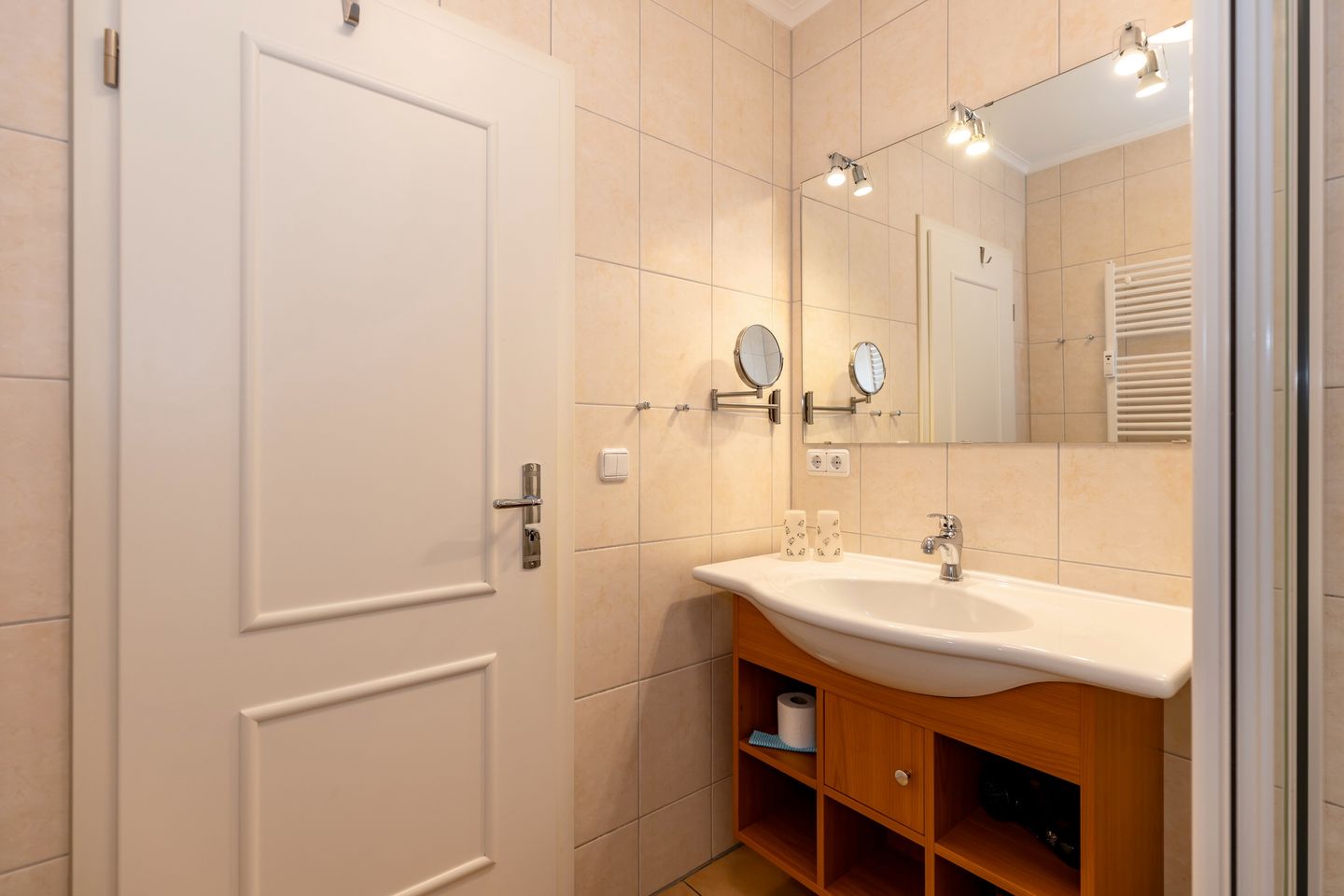 Apartment-Residenz Ostseestrand Apartment-Residenz Ostseestrand 36 Kühlungsborn - Badezimmer mit Dusche