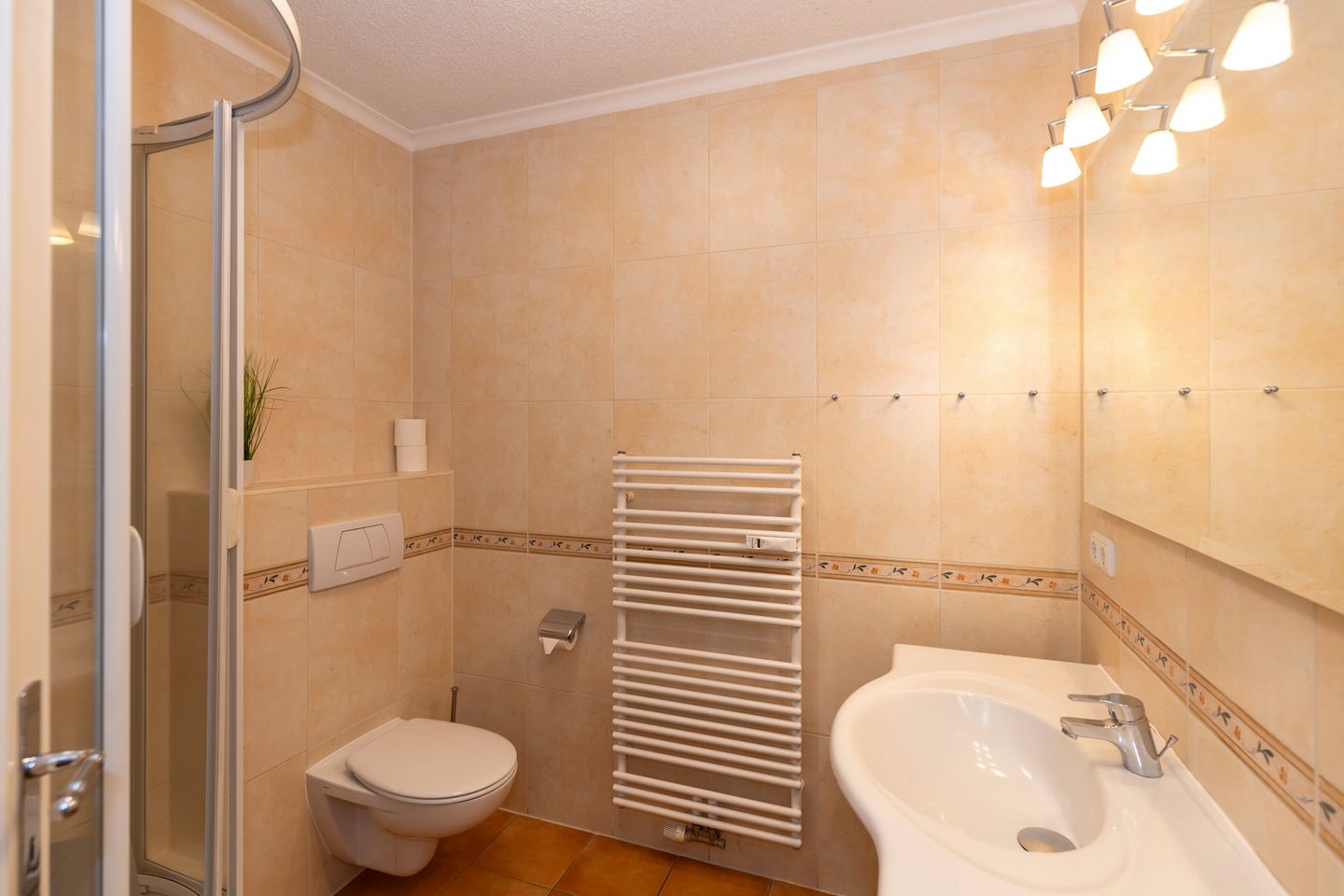 Apartmenthaus Atlantik Apartmenthaus Atlantik 303 Kühlungsborn - Badezimmer mit Dusche