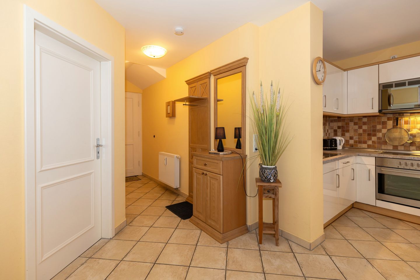 Apartmenthaus Atlantik Apartmenthaus Atlantik 411 Kühlungsborn - Flur mit Garderobe