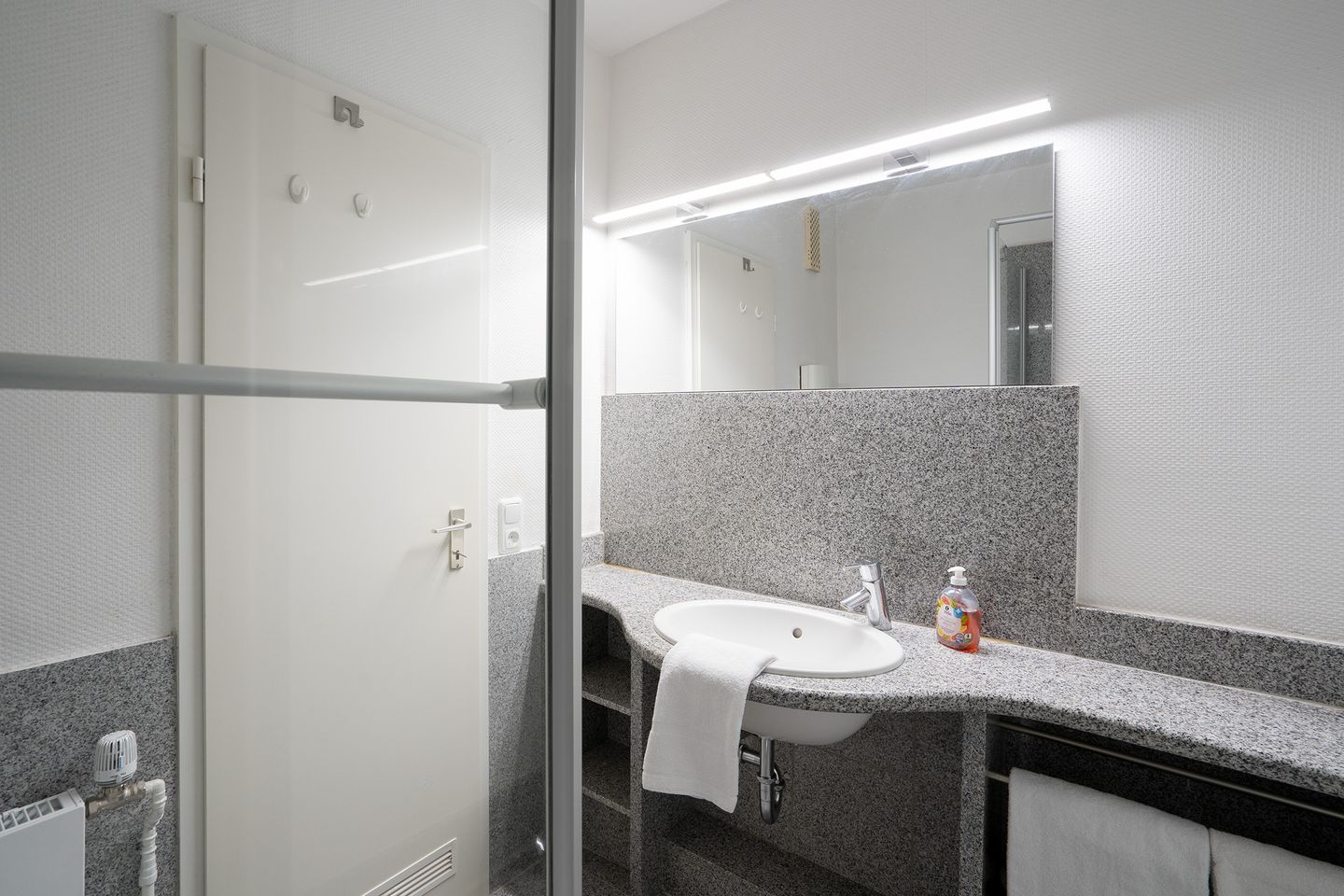 HOF/210 - Berliner Hof - Seeblick Scharbeutz - Badezimmer