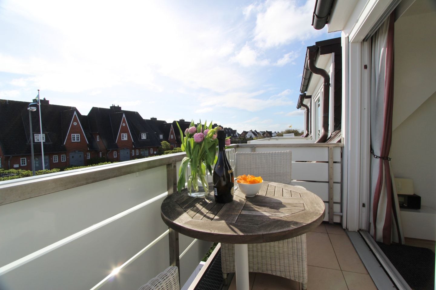 „Sunny Side“ - Seestraße 2B, App. 24 Wenningstedt - Balkon