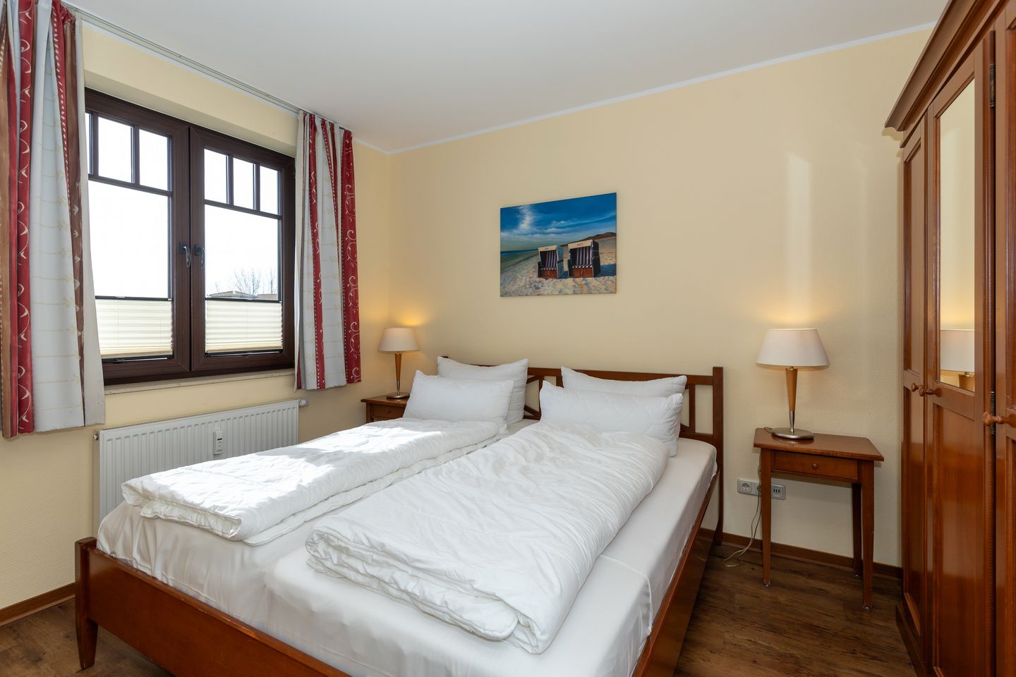 Urlaubsräume am Meer Urlaubsräume am Meer 1-18 Kühlungsborn - Schlafzimmer mit Doppelbett