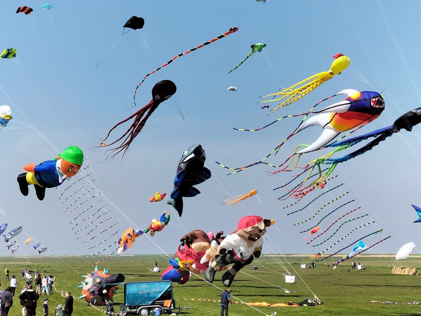  Ferienwohnung Windkunst Norden - 