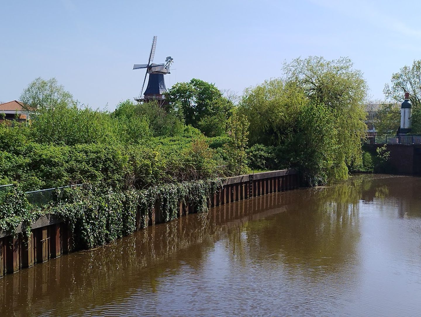  Ferienwohnung Windkunst Norden - 