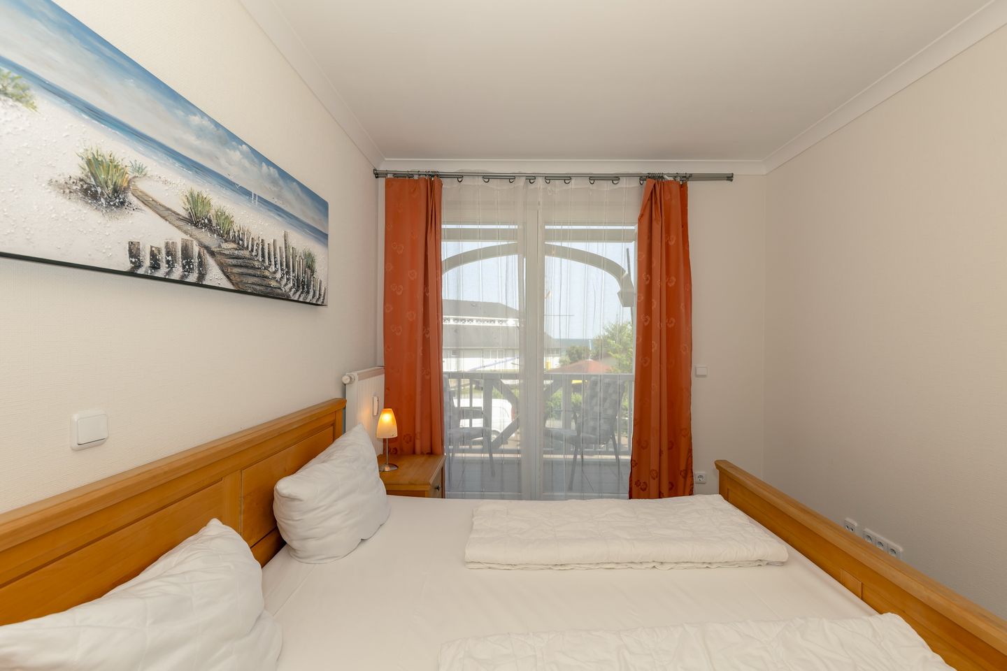 Apartment-Residenz Ostseestrand Apartment-Residenz Ostseestrand 26 Kühlungsborn - Schlafzimmer mit Doppelbett