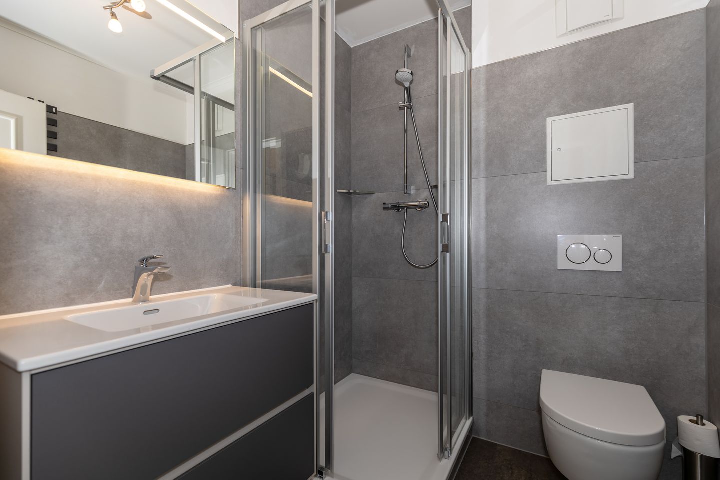 Apartment-Residenz Ostseestrand Apartment-Residenz Ostseestrand 17 Kühlungsborn - Badezimmer mit Dusche