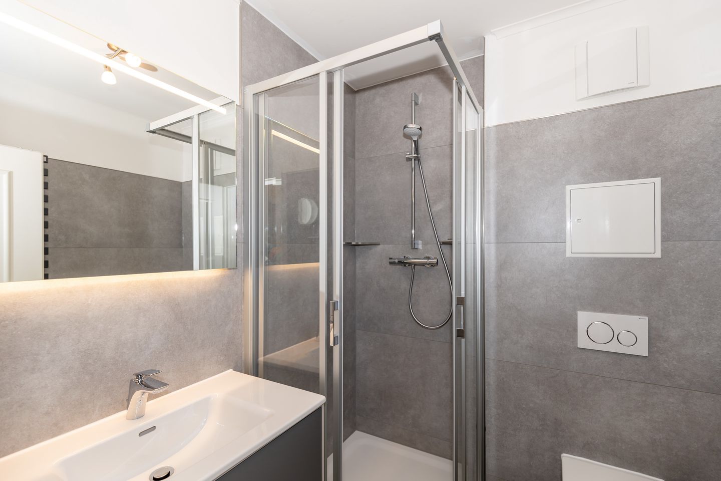 Apartment-Residenz Ostseestrand Apartment-Residenz Ostseestrand 17 Kühlungsborn - Badezimmer mit Dusche