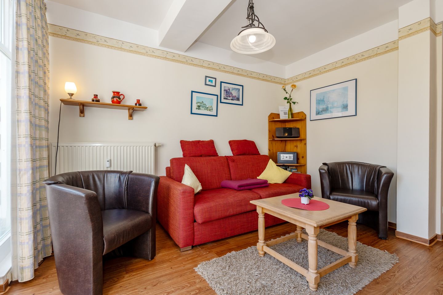 Meeresblick Meeresblick 206 Kühlungsborn - Wohn-Essbereich mit Couch