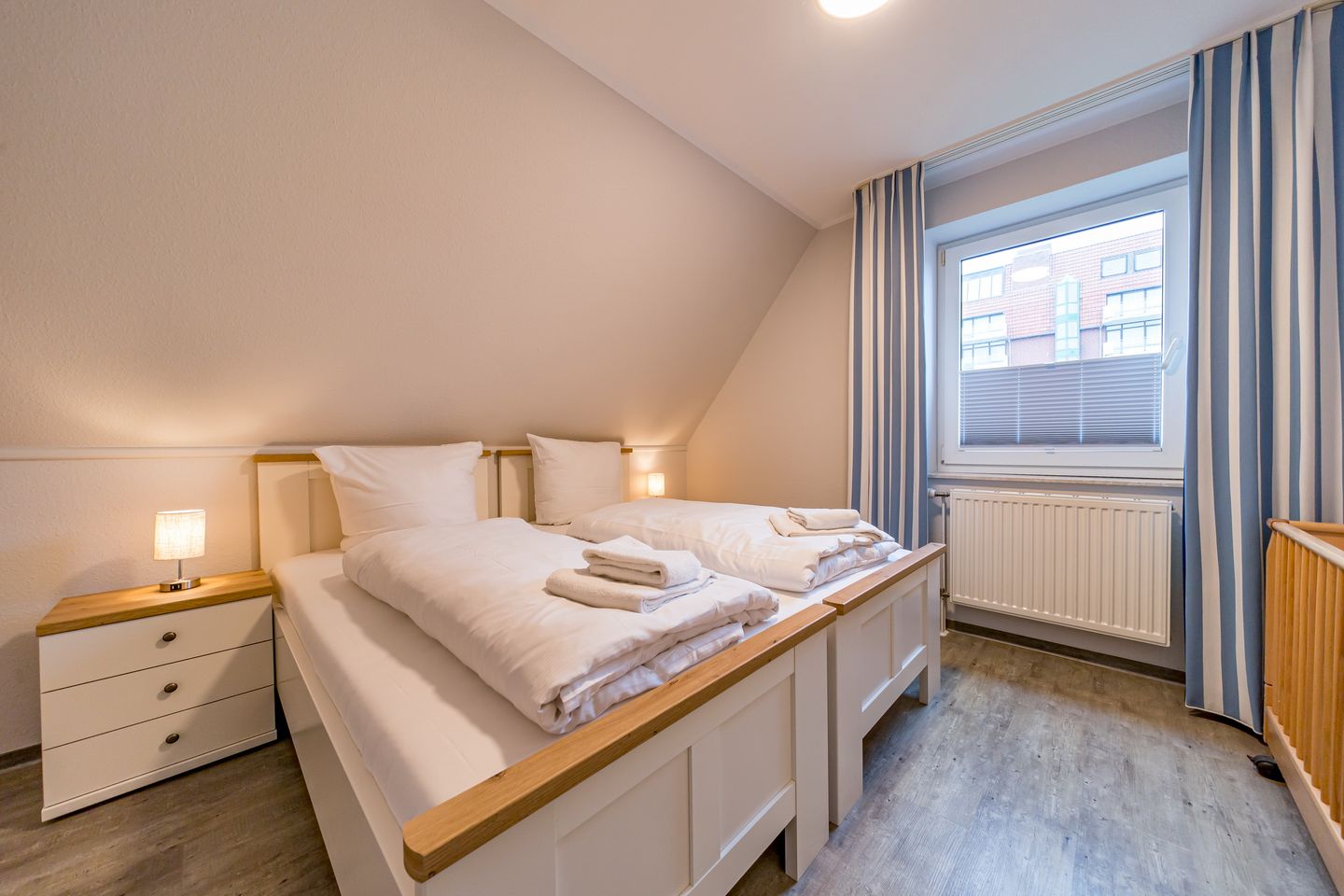 Hus Inselkieker Hus Inselkieker 218  Schillig - Schlafzimmer mit Doppelbett