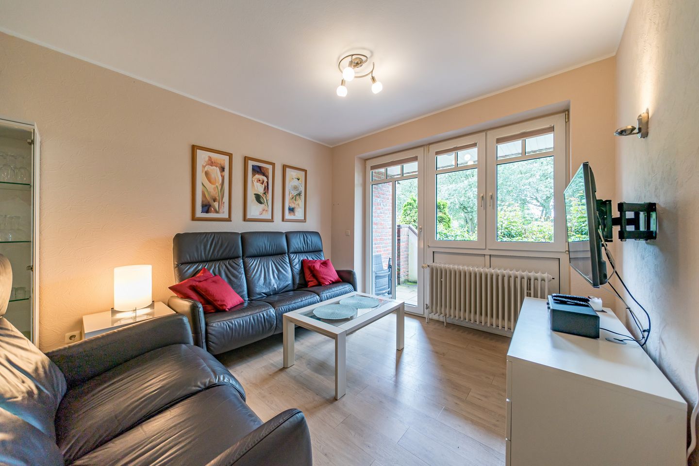 Haus Boje Haus Boje 3 Schillig - Wohn-Essbereich mit Couch