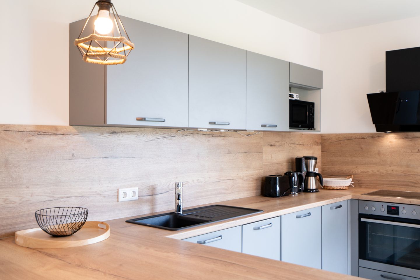 Am Holm Steife Brise Nr. 2 Neustadt in Holstein - Küche / Küchenzeile