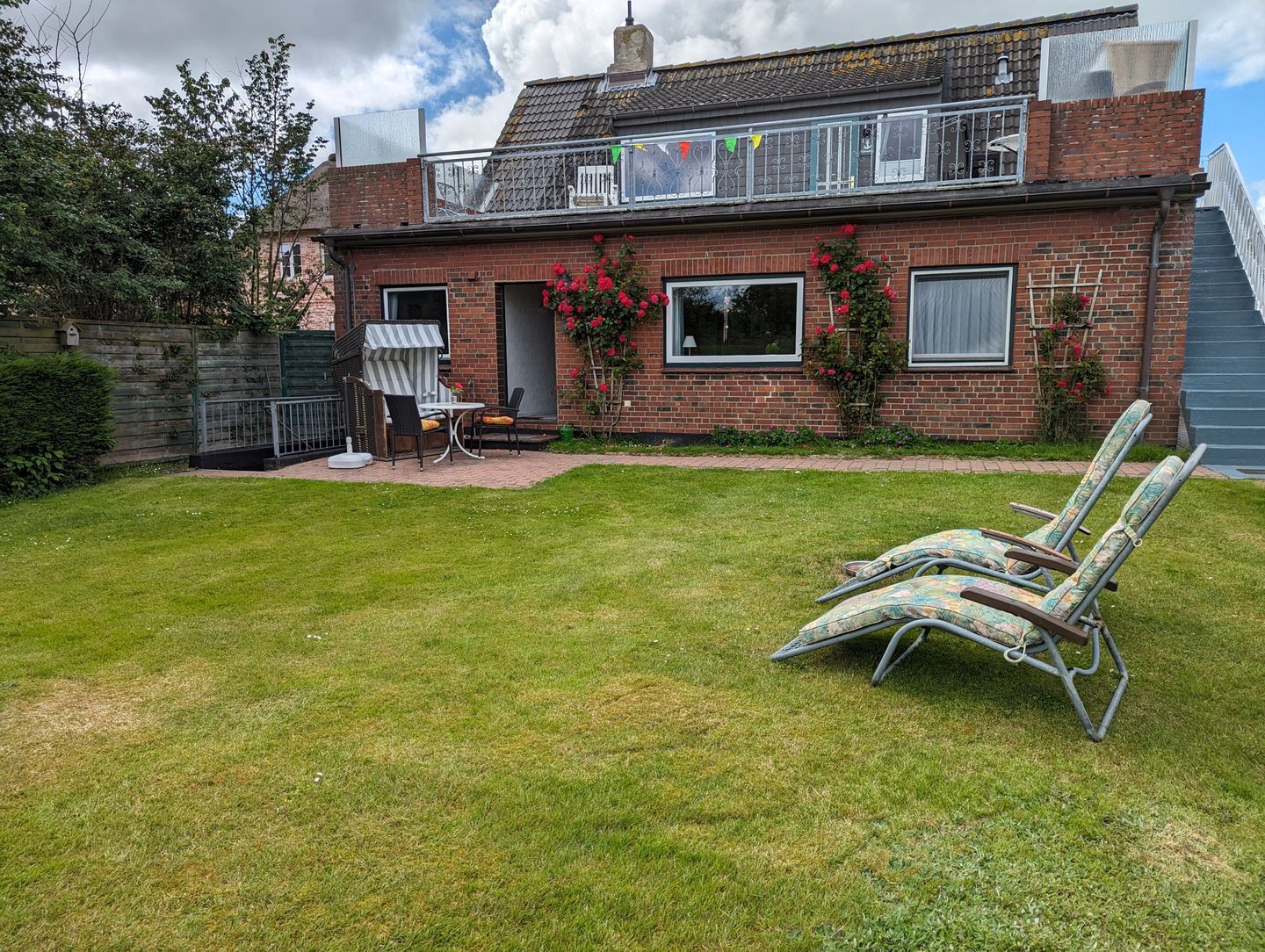 Haus Dorfschmiede Whg. Seestern Alkersum - Hauptansicht