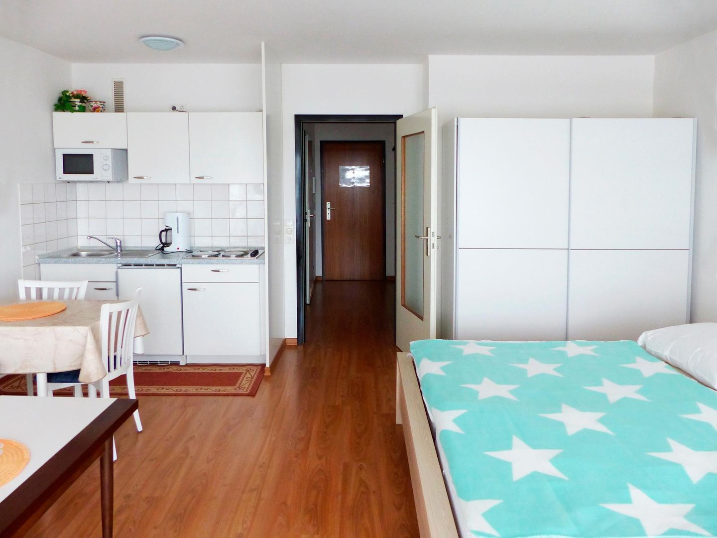 Kaiserhof Apartment 665, Typ J  - Schlafzimmer