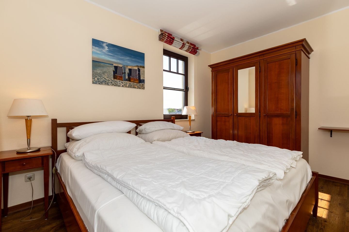 Urlaubsräume am Meer Urlaubsräume am Meer 4-9 Kühlungsborn - Schlafzimmer mit Doppelbett