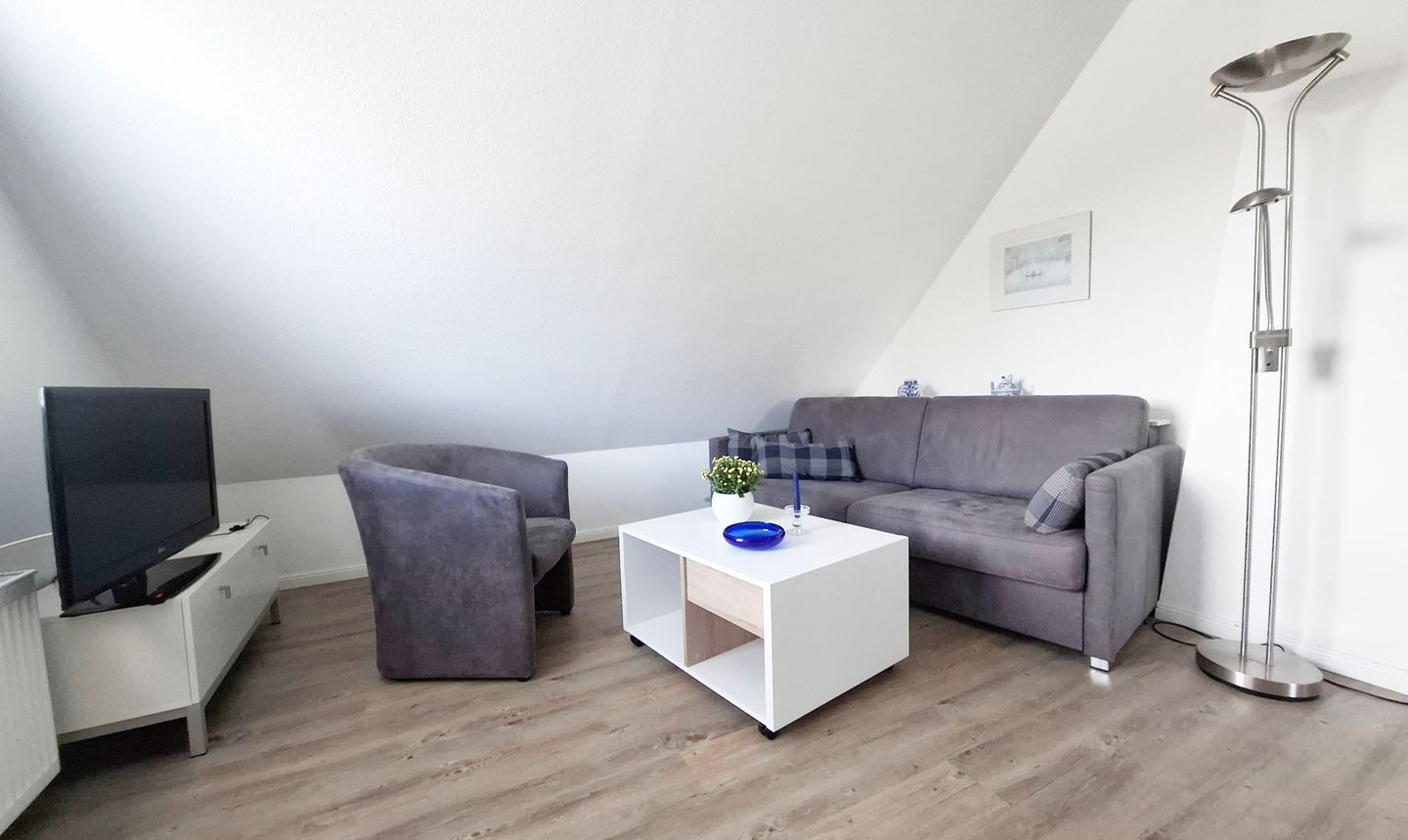 Neptun - Dünenstr. 2, App. 6 Wenningstedt - Wohnzimmer