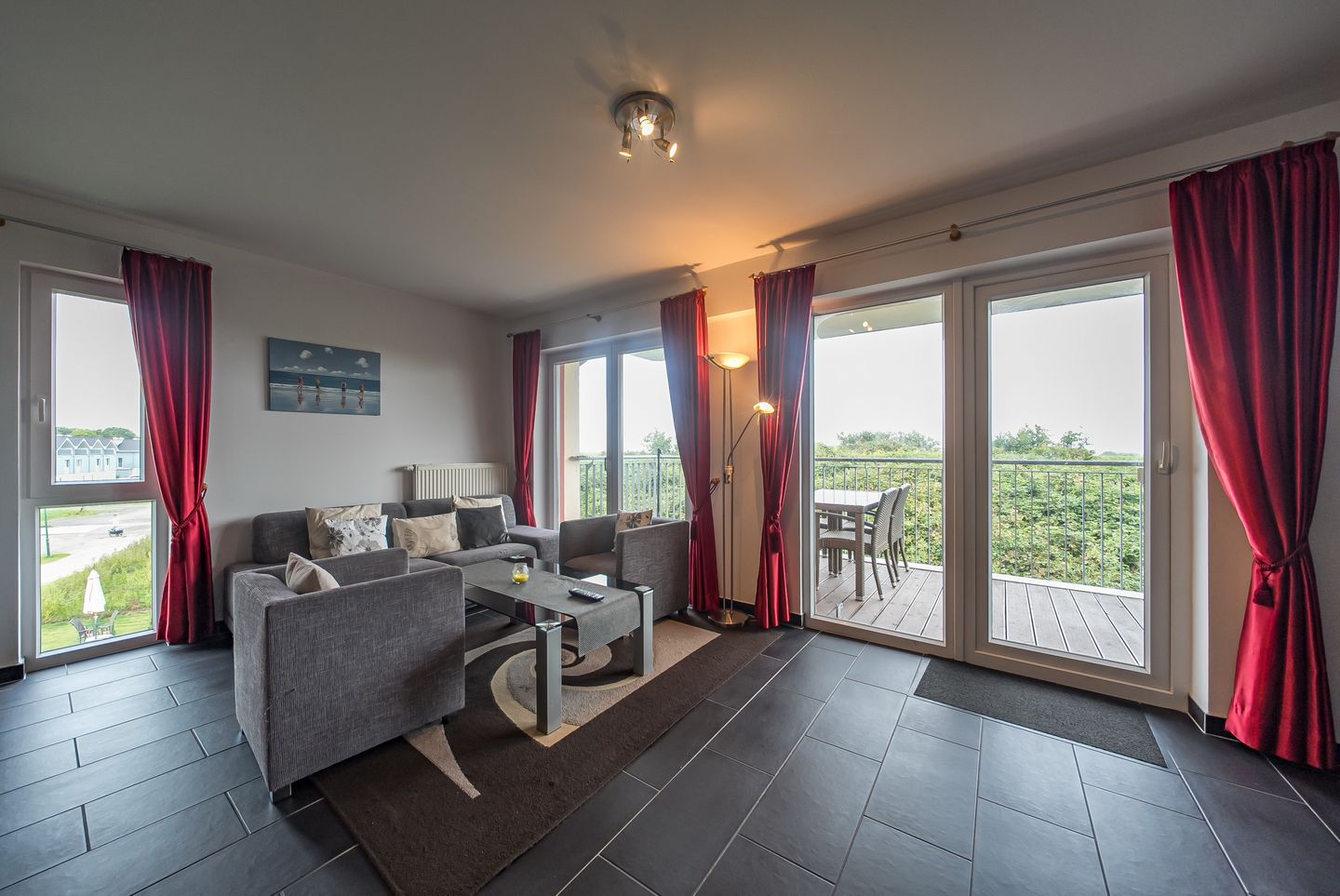 NordseeResort Friesland NordseeResort Friesland 51-2-N Schillig - Wohn-Essbereich mit Couch