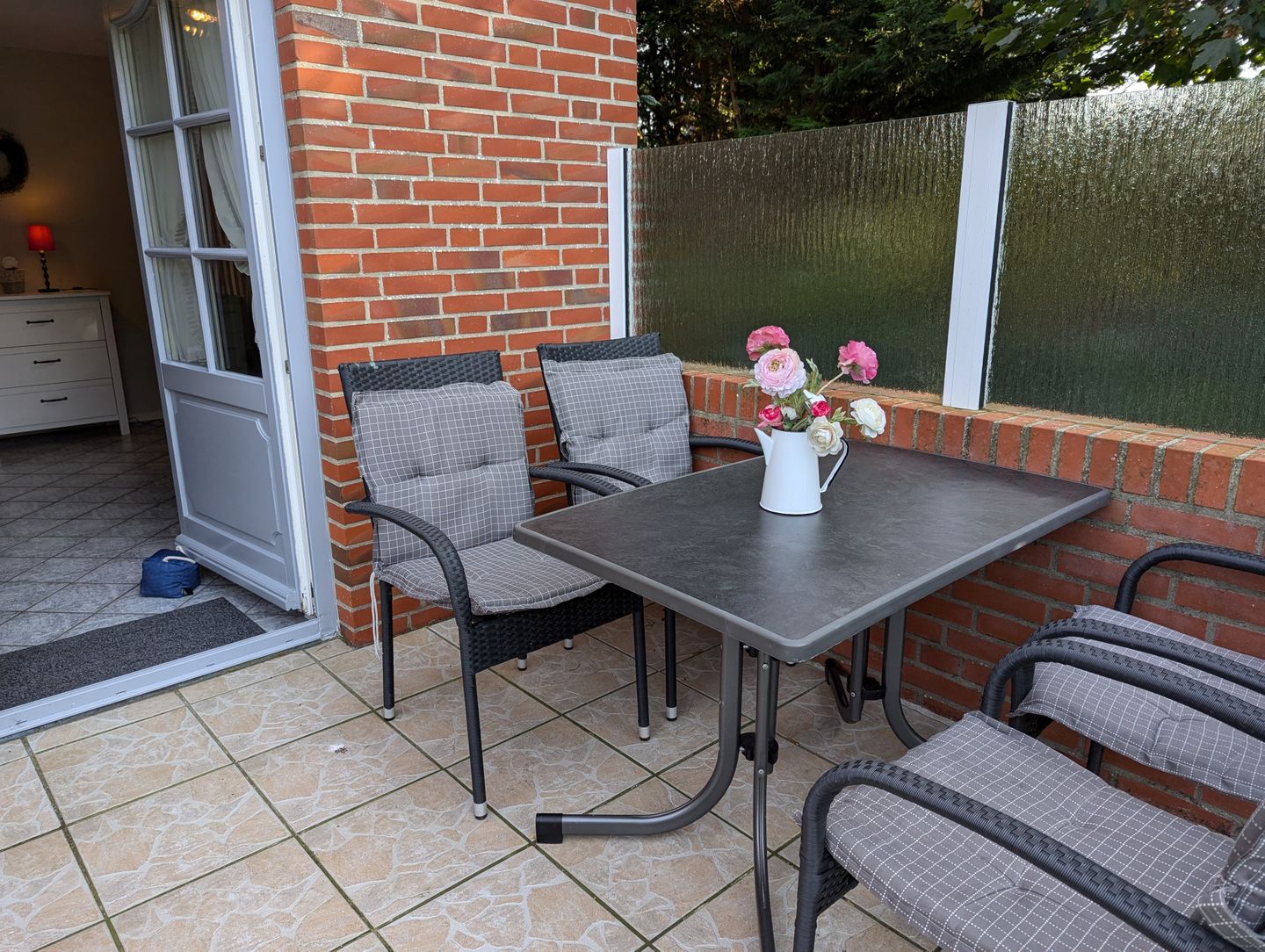 Haus Friesenglück Whg. Seepferdchen Alkersum - Terrasse